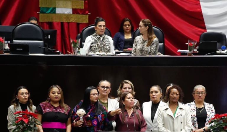 Diputados ajustan aranceles                                         Avalan reformas con cambios
