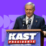 Victoria de Kast expone límites del paralelismo regional