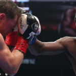 Crawford se retira invicto                                            Adiós sin derrotas