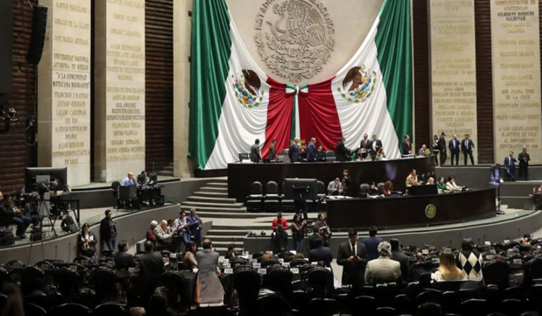 Impulsan nueve iniciativas                                       Pluralidad legislativa en Comisión Permanente