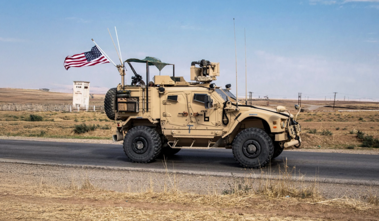 EU bombardea objetivos de ISIS                           Ofensiva en Nigeria