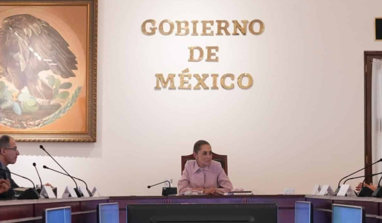 México impulsa vacunas ARN                                 Acuerdo con Moderna fortalece innovación sanitaria