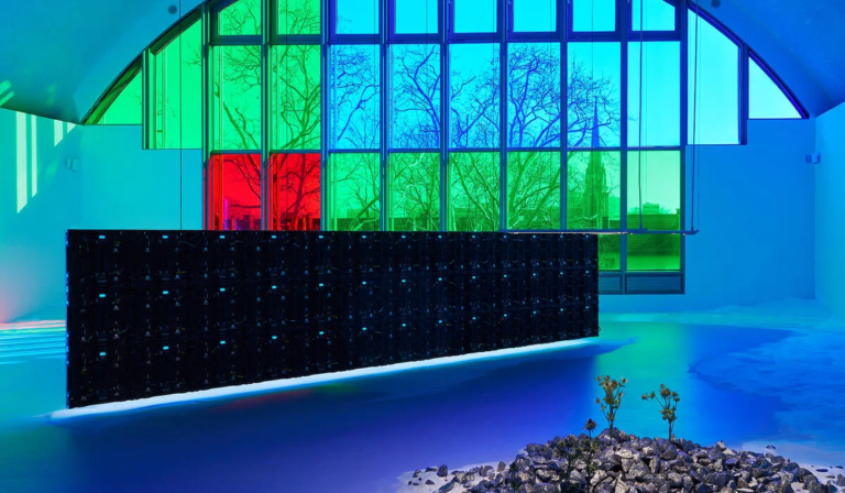 Alucinaciones explora la mirada en la era digital