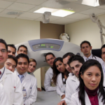 IMSS impulsa formación médica                          Otorgan 71 mil becas para especialidades