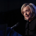 Hillary acusa encubrimiento de Trump                         Por archivos Epstein