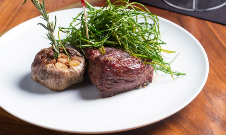 Cuerno: carne prime y sobremesas en el corazón de Polanco