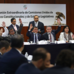 Senado aprueba plan B                                             Sin revocación incluida