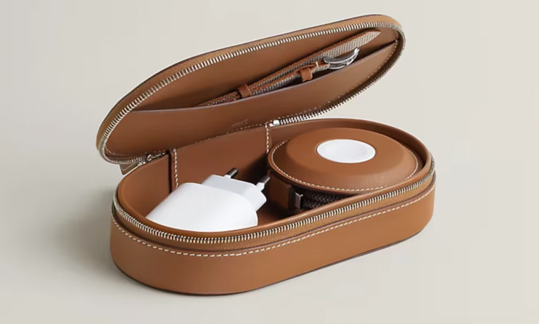 Hermès eleva la tecnología con el cargador Paddock Yoyo