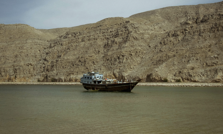 Guerra en Ormuz: petróleo, poder y disputa monetaria