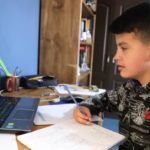 Proponen educación digital Buscan incluir alfabetización financiera en planes educativos