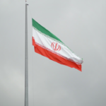 Irán retoma diálogo con EU Tregua pende de hilo