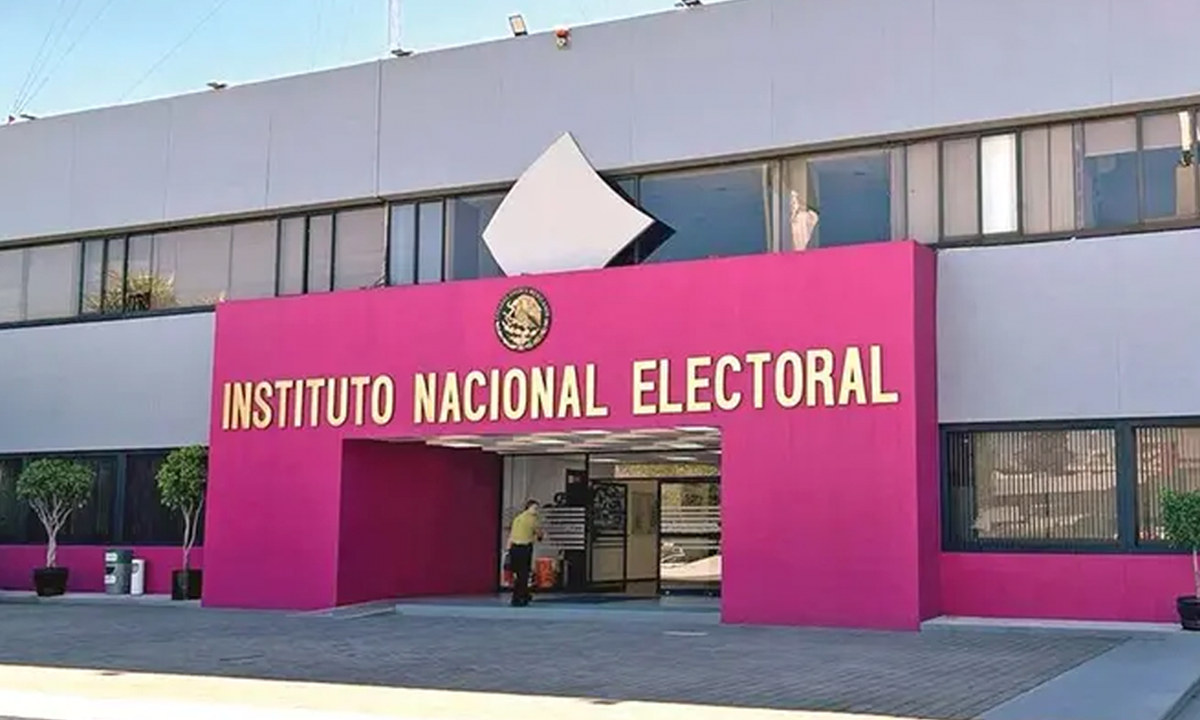 INE aplaza examen del SPEN Fallas técnicas afectan evaluación nacional