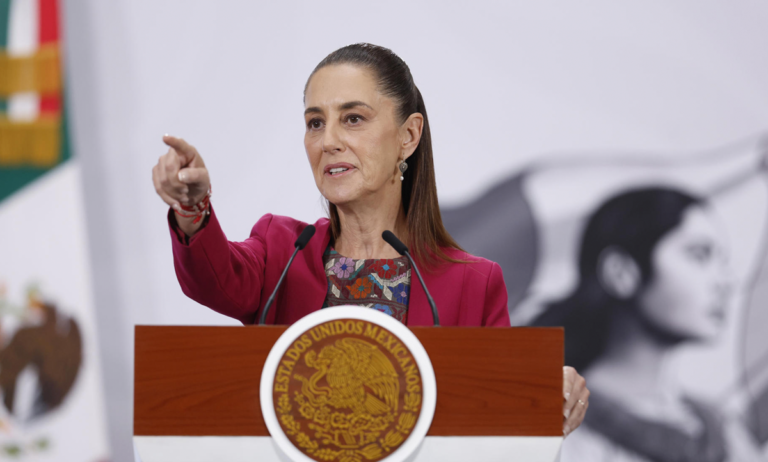 Sheinbaum evita intervenir INE revisará registro de partidos