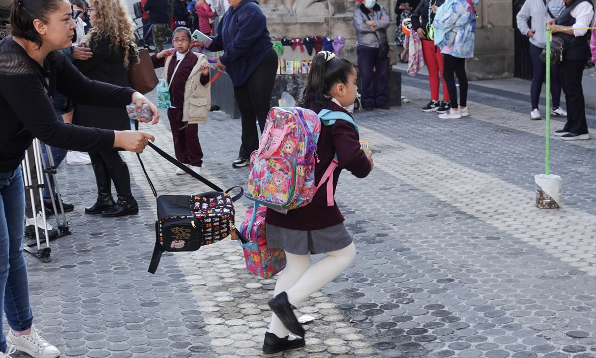 CNDH critica recorte escolar Alerta riesgos para menores y cuidadores
