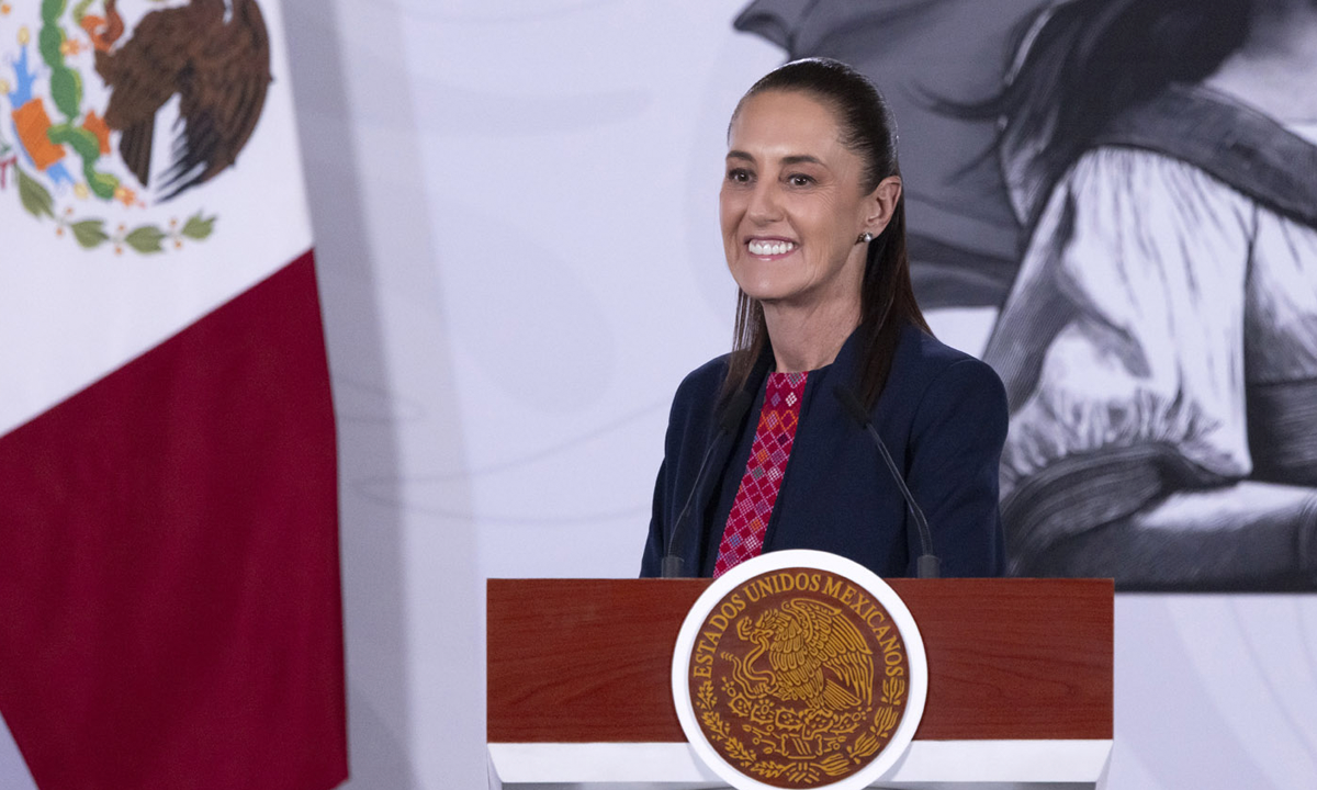 Sheinbaum impulsa salud digital Busca atención universal con tecnología médica