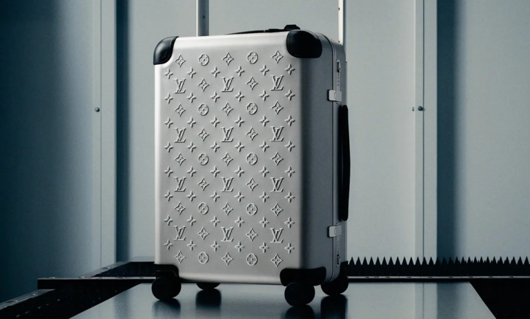 Louis Vuitton lanza maleta de aluminio
