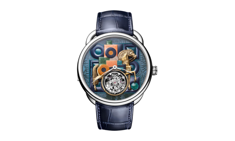 Hermès lanza reloj inspirado en arte ecuestre