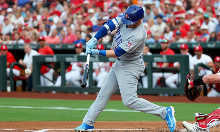 Cachorros vencen a Cardenales riunfo en extrainnings
