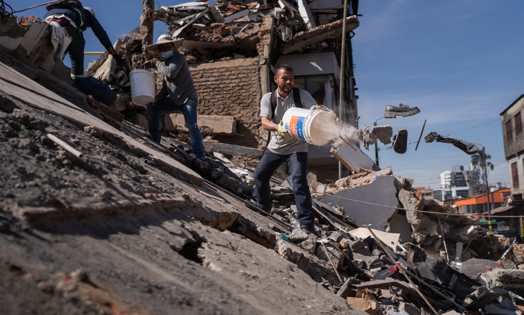 Colombia rechaza ayuda Sismo deja 224 muertos
