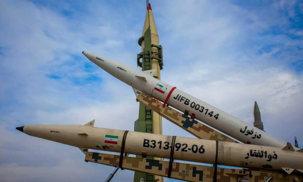 Irán reconstruye misiles reactiva producción